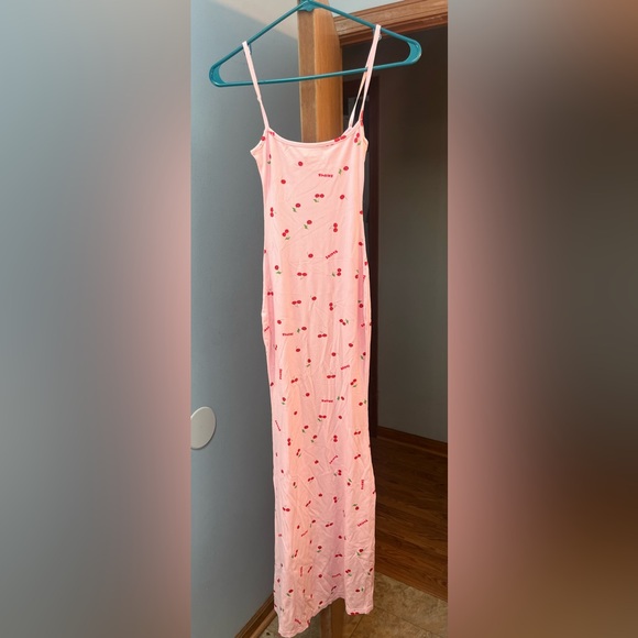 SKIMS Pink Maxi Dress - Picture 4 of 5